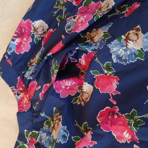 Kate Spade Girl's Floral Skirt in Blue and Pink Flowers size 14 - Picture 11 of 13